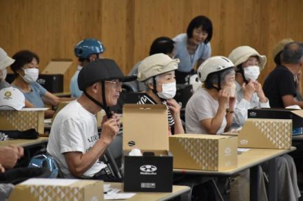 自転車ヘルメット着用を　宮崎県、高齢者１００人モニター選任