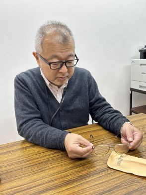 足で描き続けた少年の日の「赤」　伝説の画家　白髪一雄が描いた世界　アマ物語