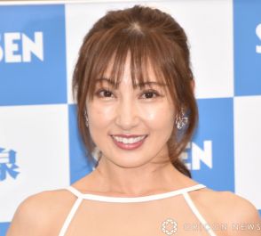 熊田曜子、三女との“顔出し風”ショット「娘が可愛すぎる!!」「将来楽しみやね」と反響