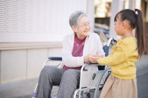 高齢者施設の＜面会＞で注意すべき7つのマナー「おすすめの時間帯は？手土産には要注意」【社会福祉士解説】