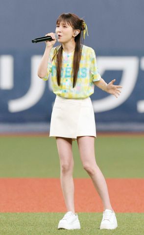 【阪神】Ｍａｙ　Ｊ．が「Ｌｅｔ　Ｉｔ　Ｇｏ　～ありのままで～」を生歌唱「すごく気持ち良かった」