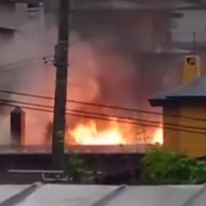 【室蘭火事続報】室内から“灯油ポリタンク”見つかる 住宅の西側が激しく焼け油の成分が検出 死亡した3人のいずれかが“放火”したか