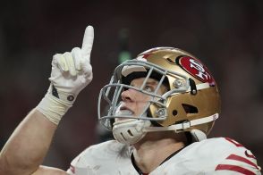 【NFL】30代半ばまでプレーする可能性は「確実にある」と49ersのRBマカフリー