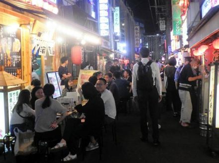 飲食店の「路上営業」横行、新橋で警告760件