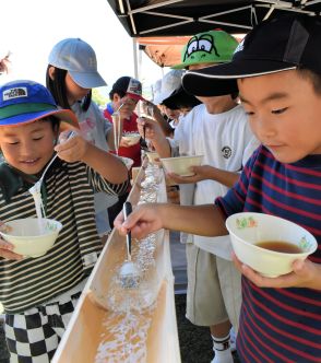 「おしごと」でポイント貯めて流しそうめん　小学生ら自ら企画し実現