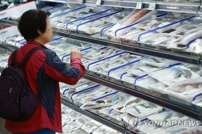 汚染水海洋放出から1年　水産物消費量に大きな変化なし＝韓国