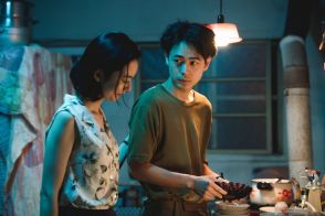 成田凌×中村映里子×森田剛、台湾オールロケの映画「雨の中の慾情」ミステリアスな新写真