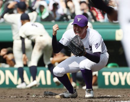 関東一の坂井、流れ引き寄せる　高校野球