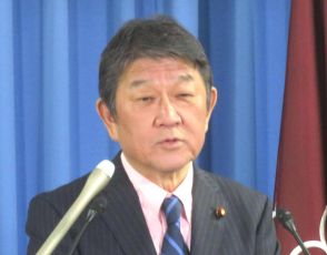 田崎史郎氏「自分の存在を知らしめたい」　自民・茂木幹事長ご機嫌でテレビカメラにおしゃべり