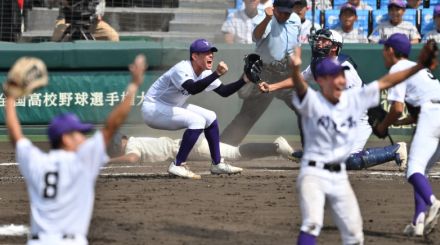 初の決勝へ扉開けた「バックホーム」　関東一・飛田優悟　夏の甲子園