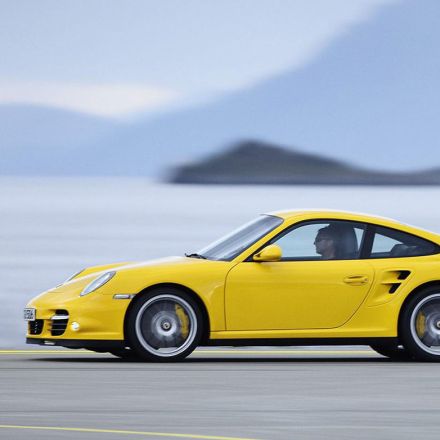 6代目「997ターボ」はターボ効率を上げるため世代途中で3.8Lに【ポルシェ 911ターボ 50周年の道程⑥】