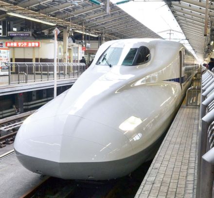 大雨の影響で交通ダイヤ乱れ　東海道新幹線の東京－新横浜間は運転見合わせ