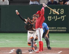 【巨人】「勝てた要因」岸田が２度の強肩発動！　「あの三振ゲッツーがこっちに流れが来た」阿部監督も大絶賛したビッグプレー