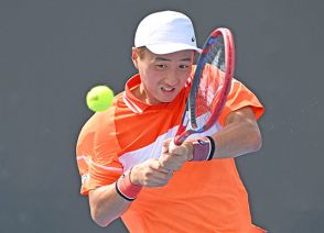 望月慎太郎、快勝で全米オープン初の本戦入りに王手 シード選手にストレート勝ち＜男子テニス＞