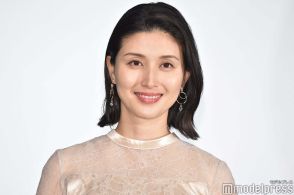 橋本マナミ、第2子のお宮参り報告 家族との過去ショットも公開「幸せ全開」「絵になる」と反響