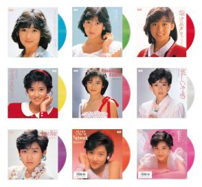 岡田有希子、幻のラストシングル含む7inchシングルBOX　9色のクリアカラーヴァイナルで発売