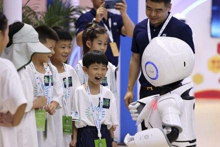 北京で開催されたロボット大会、未来を体験する最新技術が集結