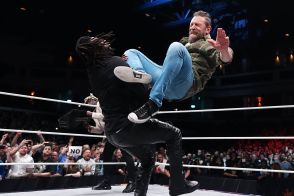 【ＡＥＷ】ウェンブリー決戦で「負けたら引退」のブライアン　王者スワーブをブサイクニー葬！