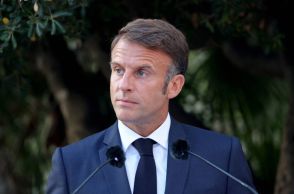 仏新首相選出が大詰め　マクロン大統領、各政党グループと面会へ