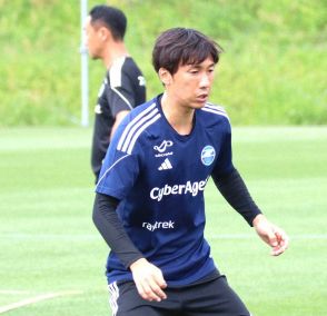 J1首位で大型補強の町田MF下田北斗「いい報告をしたい」“昇格メンバー”の相次ぐ移籍に決意新た