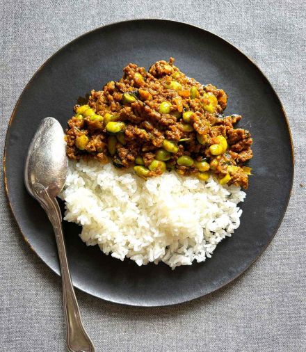 枝豆をおつまみ以外で食べるなら？暑い日にぴったりのキーマカレー