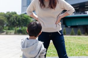 「ダメ！」と叱るのも「すごい！」とほめるのも悪影響？ 見直したい、子どもの「ほめ方」「叱り方」。教育研究家の島村華子先生に聞く