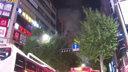 ホテル火災で7人死亡12人がケガ「客室にスプリンクラーなかった」韓国・ソウル近郊の9階建てホテルの8階から火…客室と廊下に遺体が