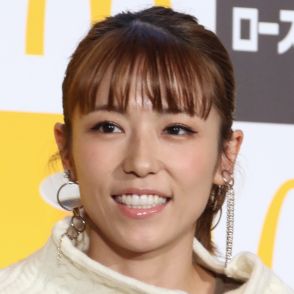 「フワちゃんと仲良いだけある」若槻千夏 先輩タレントへの“失礼態度”に批判殺到→謝罪