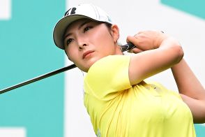 【女子ゴルフ】悲願の初優勝へ鶴岡果恋が9アンダー単独首位で週末へ　13歳・須藤弥勒は予選落ち