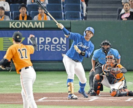 中日・宇佐見真吾、初回に2点タイムリーでチーム8試合ぶり先制点