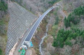 「札幌‐富良野」の最短路ついに開通！ 道央道IC直結の56km“新・東西ルート”で山越え！