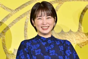 「誰も気づかないの!?」「神出鬼没w」　人気女優の甲子園観戦報告に仰天「普通に高校生」