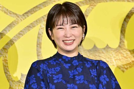 「誰も気づかないの!?」「神出鬼没w」　人気女優の甲子園観戦報告に仰天「普通に高校生」