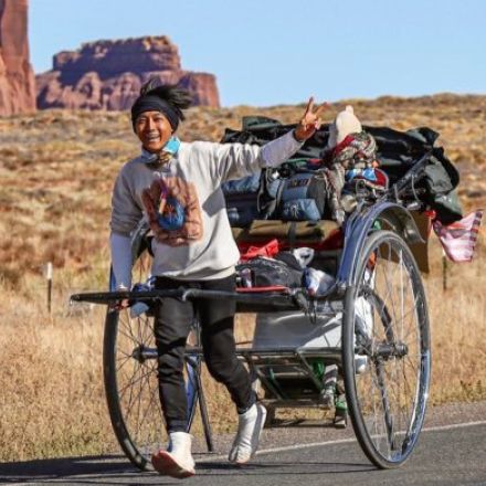 〝人力車の旅人〟ガンプ鈴木がアフリカ大陸走破中にトラックに巻き込まれ…さらに悲劇の連鎖も！  旅は続行できるのか？「うまくいかないときもあるけど、楽しむぜ！」