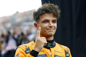 【F1】ノリスがPP！２番手フェルスタッペン「風で難しかった」ペレス５番手、角田は13番手