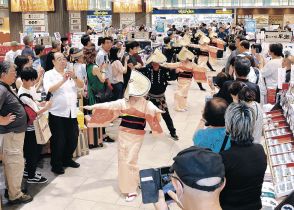 おわら風の盆一足先に　富山駅で前々々々々々々々夜祭