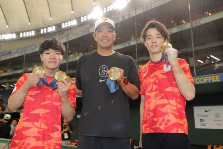 【巨人】阿部慎之助監督、体操パリ五輪金メダル岡慎之助、杉野正尭と初対面　岡の銅メダルも祝福「金と同じって書く」