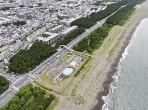 平塚海岸・龍城ケ丘プール跡地、公園の名称を募集中　応募案を市民投票