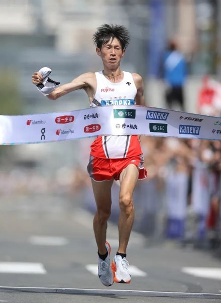 北海道マラソン　男子は中村匠吾、女子はケニアのパウリン・カムルが優勝