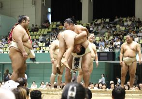 大相撲「横須賀場所」、７年ぶり開催　照ノ富士や地元出身・蒼富士に大きな歓声