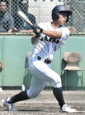 【高校野球日本代表】大阪桐蔭・徳丸快晴がサヨナラ打、大阪桐蔭で1学年先輩左腕を攻略の2安打2打点