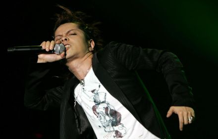 HYDE、ライブ会場”暴力女性客”からの被害訴え投稿に怒り「来なくて良いよそんなヤツ」