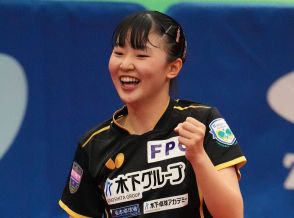 張本美和が神奈川の勝利に貢献　五輪団体銀メダル効果で会場満員　Tリーグ開幕戦白星発進／卓球