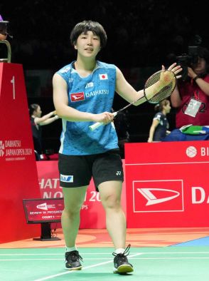 山口茜　大会最多4勝！「前向きな気持ちでプレーできた」隙見せず快勝