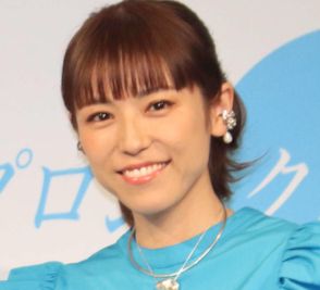 若槻千夏、平成レトロなギャルコーデに「若い時と変わりないね」「若返ってませんか？」と反響