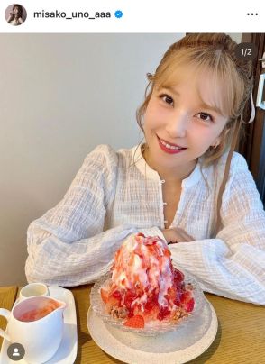 宇野実彩子、かき氷を前に夏らしさ全開のショットをアップ！「夏女って感じ！！！」「かわいすぎます」とファン絶賛