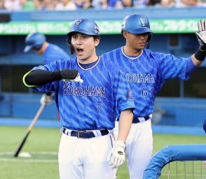 【DeNA】神宮キラーたちの猛攻！15安打10得点で快勝 佐野恵太・宮崎敏郎が本塁打