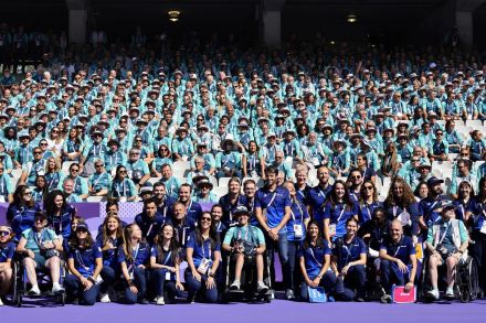 フランス競技場で決起集会　パラ参加のボランティア