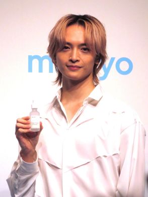 玉森裕太、美肌の秘訣「ちゃんとした食事と睡眠と『ma：nyo』」自宅では「コーヒーと映画」