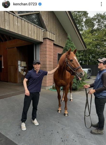 池添謙一、オルフェーヴルと再会したのに「そっぽ向いてベーってしてる」「距離感がｗ」